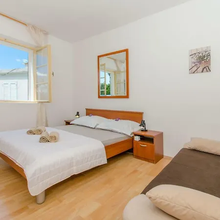 Beach House Toma Ferienhaus