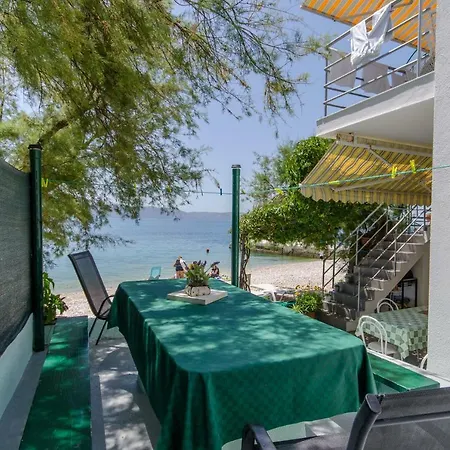 Ferienhaus Beach House Toma